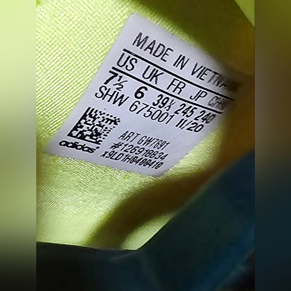 ADIDAS NMD R1 ☆ Solar Yellow ☆ Size 7.5 US Womens ☆ EUC ☆ GW7691 - Picture 9 of 9